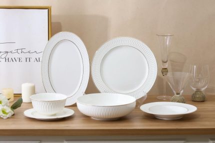 طقم مائدة فخم يضفي لمسة فخامة على كل وجبة (28 قطعة) 6 اشخاص -(2024110)