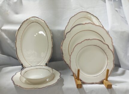 طقم عشاء (نهياني سويت) كلاسيكي – 26 قطعة ( 6 اشخاص ) لأناقة المائدة (TRJ 20042)